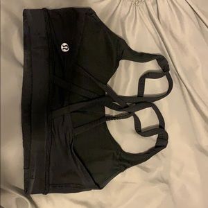 Lululemon sports bra